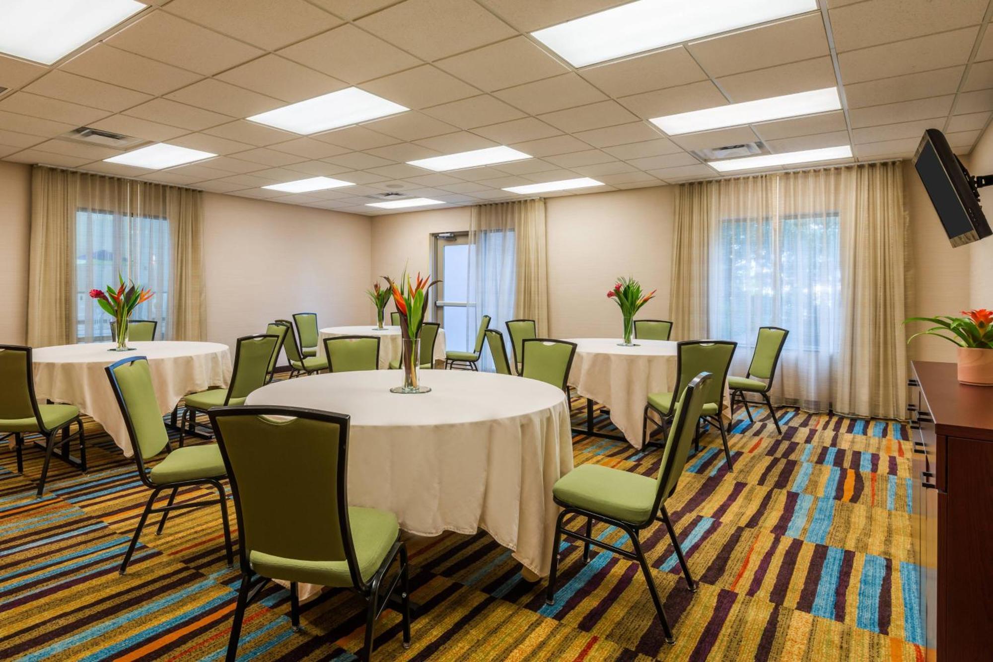 Fairfield Inn&Suites – Buffalo Airport Cheektowaga Exterior foto