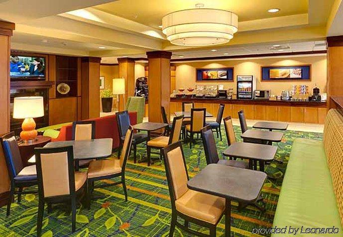 Fairfield Inn&Suites – Buffalo Airport Cheektowaga Restaurant foto